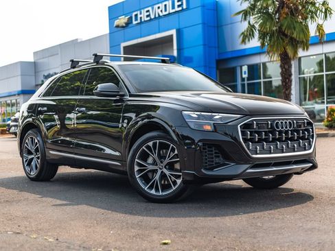 Used 2025 Audi Q8 Premium Plus AWD/4WD image 1