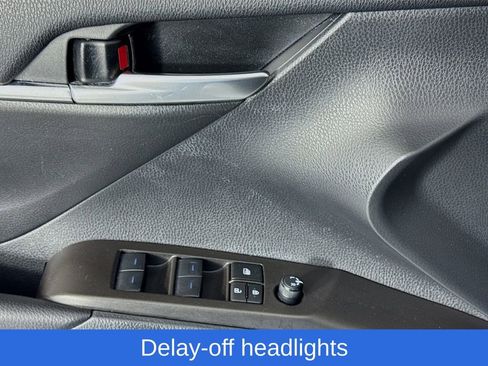 Used 2024 Toyota Camry SE image 24