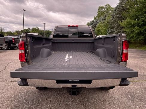 Used 2015 GMC Sierra 2500 SLT w/ Suspension Package, Off-Road AWD/4WD image 24
