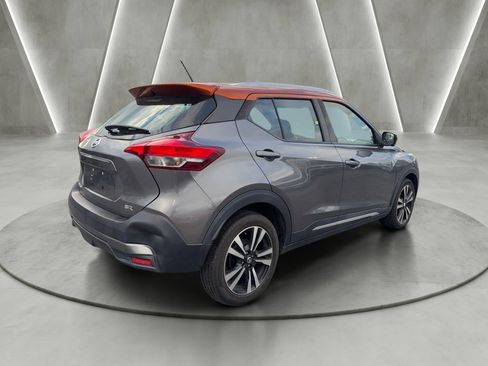 Used 2018 Nissan Kicks SR FWD image 7