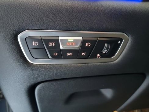 Used 2020 BMW X6 xDrive40i w/ M Sport Package AWD/4WD image 27