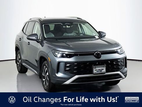 New 2026 Volkswagen Tiguan S image 1