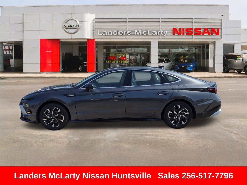 Used 2024 Hyundai Sonata SEL FWD image 8