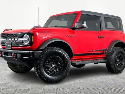 Used 2022 Ford Bronco Wildtrak AWD/4WD image 1