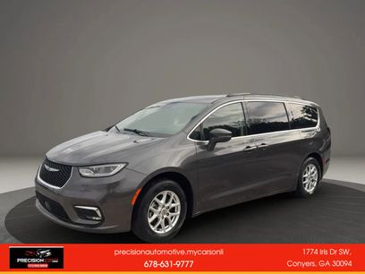 Used 2022 Chrysler Pacifica Touring-L