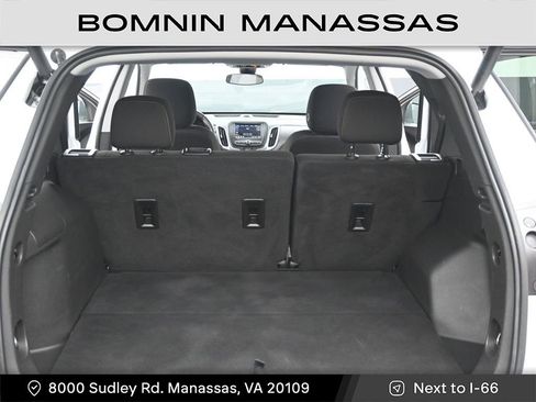 Used 2023 Chevrolet Equinox LT FWD image 11