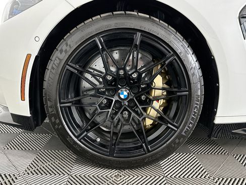 Used 2024 BMW M4 Competition w/ M Carbon Exterior Package image 34