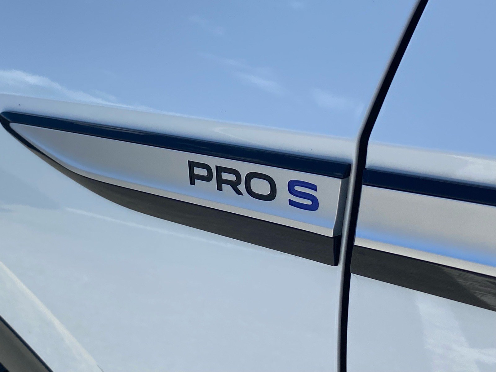 Certified 2023 Volkswagen ID.4 Pro S RWD image 4