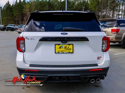Used 2023 Ford Explorer ST w/ Equipment Group 401A image 7