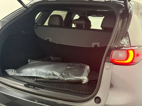 Certified 2025 MAZDA CX-5 Signature AWD/4WD image 8