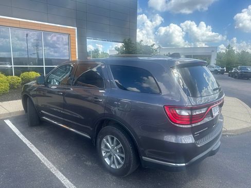 Used 2017 Dodge Durango SXT w/ Trailer Tow Group IV AWD/4WD image 4