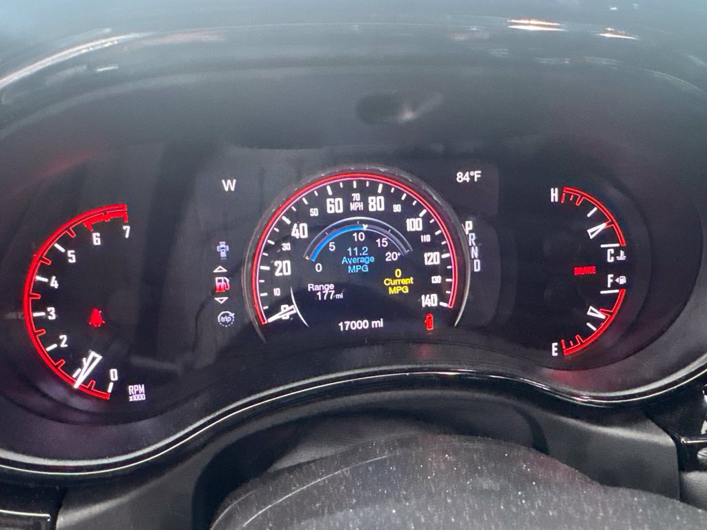 Used 2023 Dodge Durango R/T RWD image 3