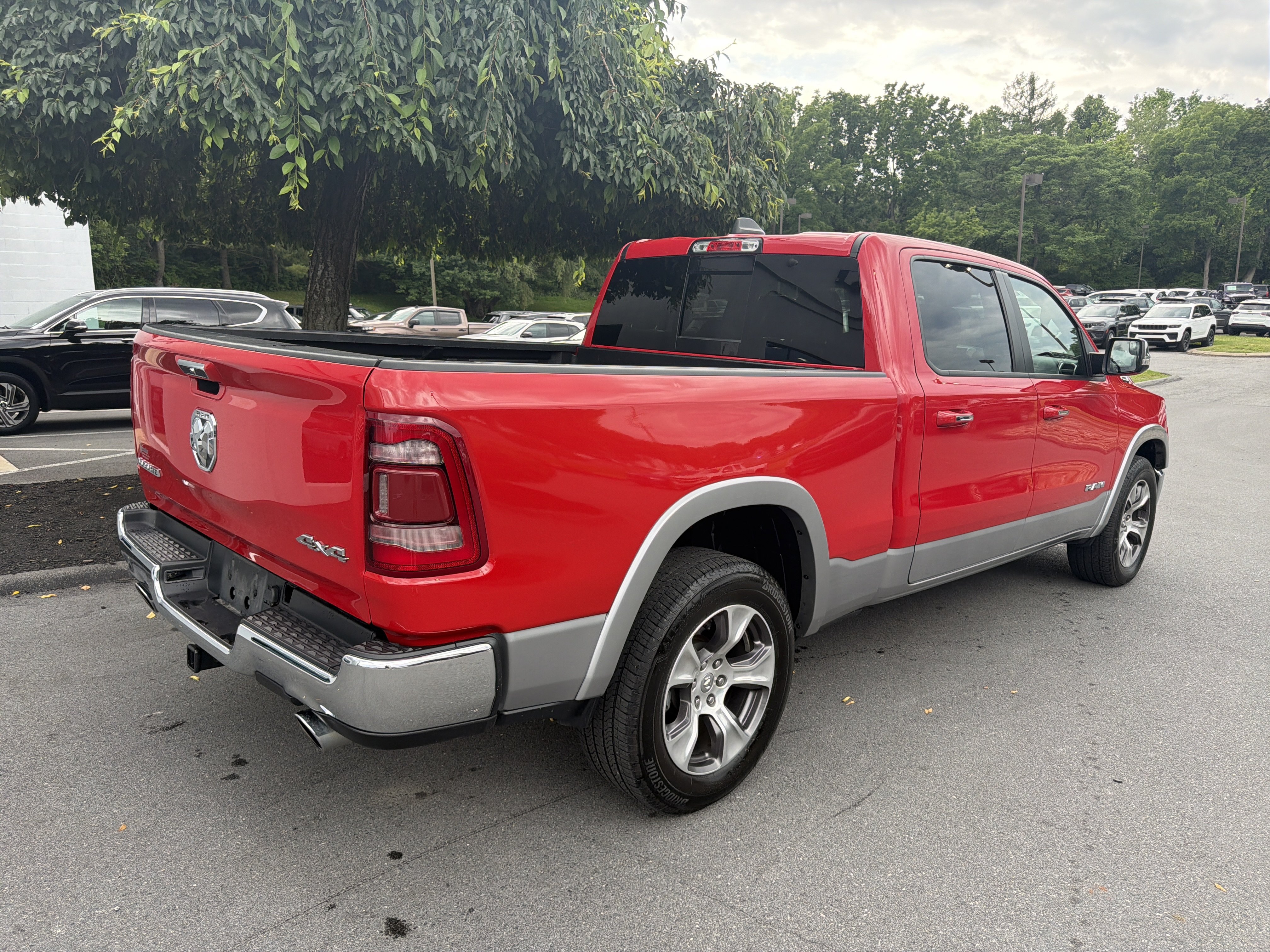 Used 2021 RAM 1500 Laramie AWD/4WD image 3