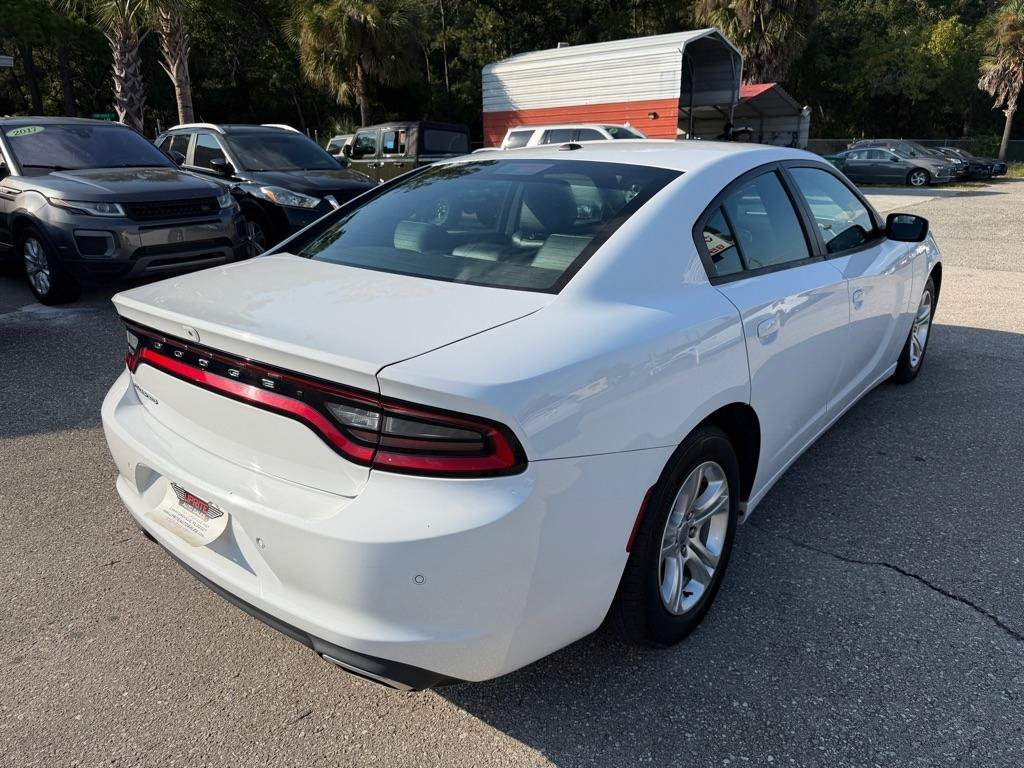 Used 2021 Dodge Charger SXT w/ Leather Interior Group RWD image 5