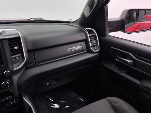 Used 2020 RAM 1500 Big Horn RWD image 32