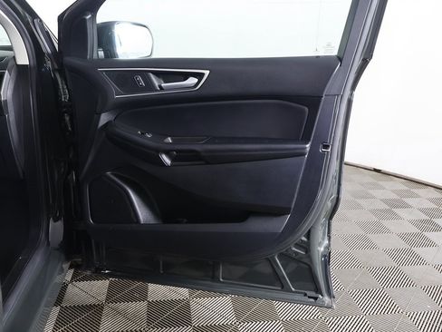 Used 2022 Ford Edge SEL w/ Convenience Package image 22