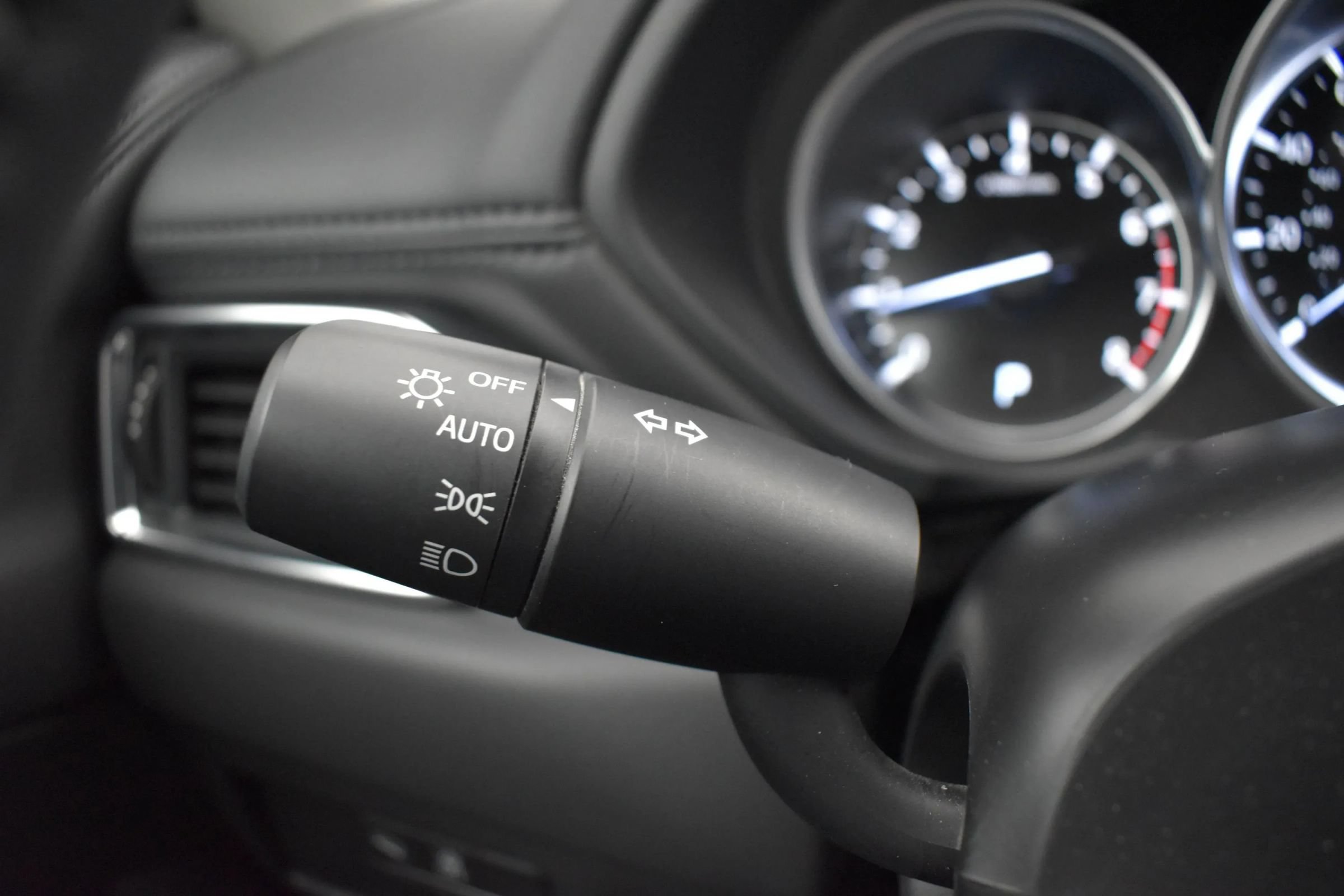 Used 2025 MAZDA CX-5 AWD 2.5 S w/ Select Package image 26
