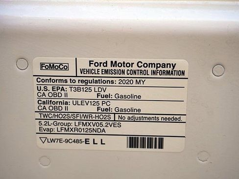Used 2020 Ford Mustang Shelby GT350 w/ Technology Package RWD image 41