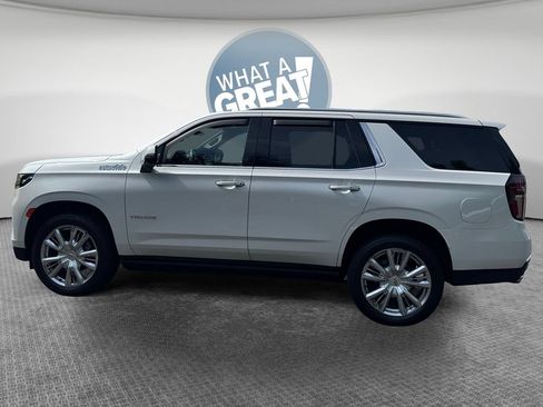 Used 2022 Chevrolet Tahoe High Country w/ LPO, Illumination Package AWD/4WD image 7