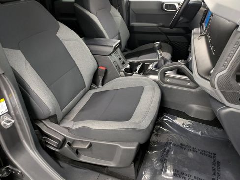 Used 2022 Ford Bronco Big Bend w/ Sasquatch Package AWD/4WD image 29