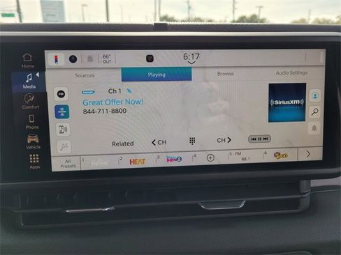 Used 2026 Jeep Gladiator Sport image 24