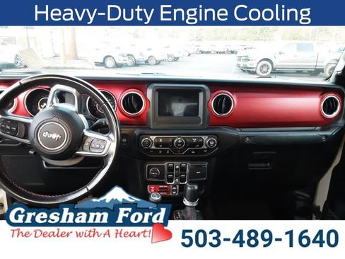 Used 2020 Jeep Gladiator Rubicon w/ Trailer Tow Package AWD/4WD image 15