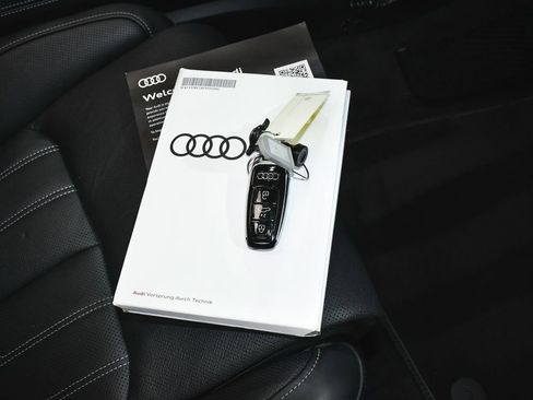 Used 2023 Audi S6 Prestige AWD/4WD image 70