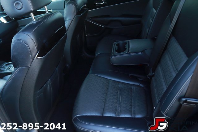 Used 2018 Kia Sorento SX FWD image 16