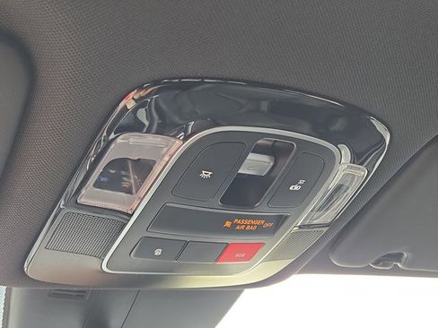 Used 2024 Hyundai Santa Cruz Limited image 30