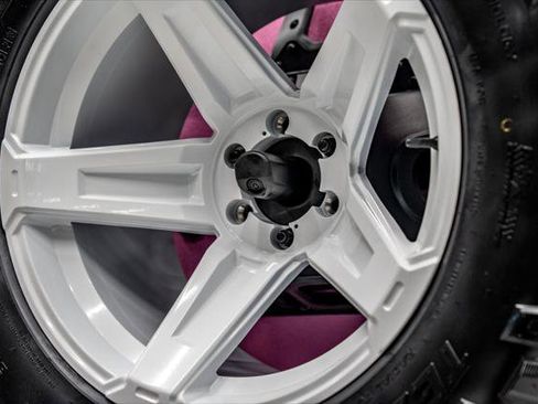 Used 2025 Ford Bronco Outer Banks image 12