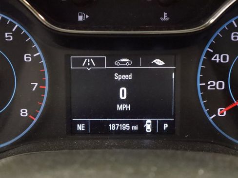 Used 2016 Chevrolet Cruze LT w/ Convenience Package FWD image 25
