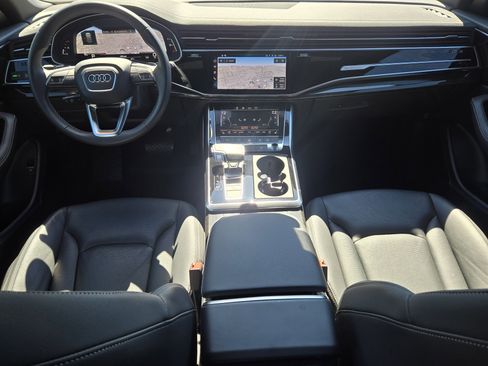 Used 2025 Audi Q8 Premium Plus image 14