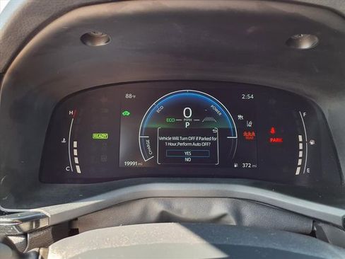 Used 2025 Toyota Camry LE image 14