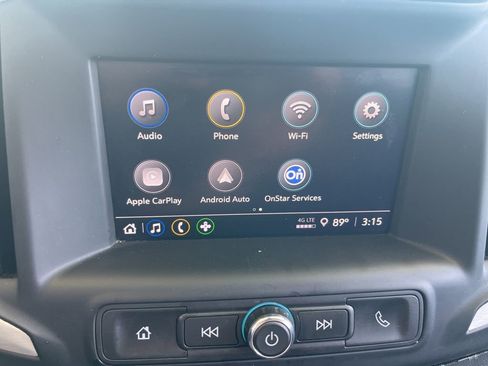 Used 2024 GMC Terrain SLE FWD image 15