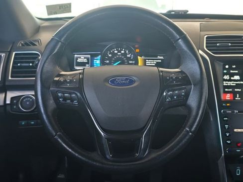 Used 2017 Ford Explorer Sport AWD/4WD image 14