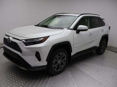 Used 2023 Toyota RAV4 Limited image 1