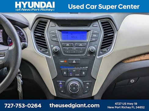 Used 2015 Hyundai Santa Fe Sport FWD image 19