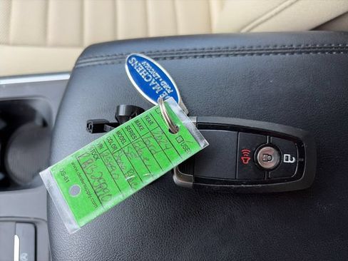 Used 2024 Ford Edge SE AWD/4WD image 36