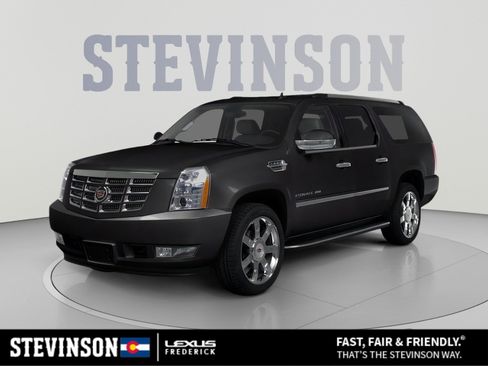 Used 2014 Cadillac Escalade ESV Platinum AWD/4WD image 1