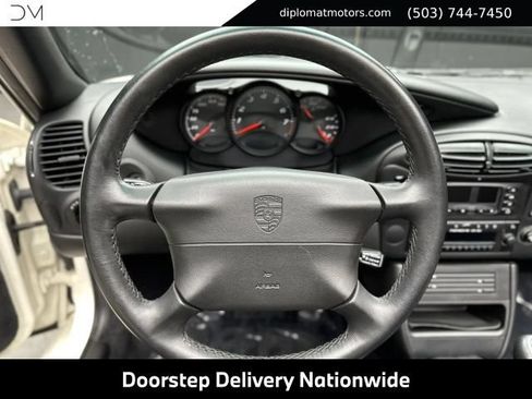Used 2000 Porsche Boxster RWD image 25