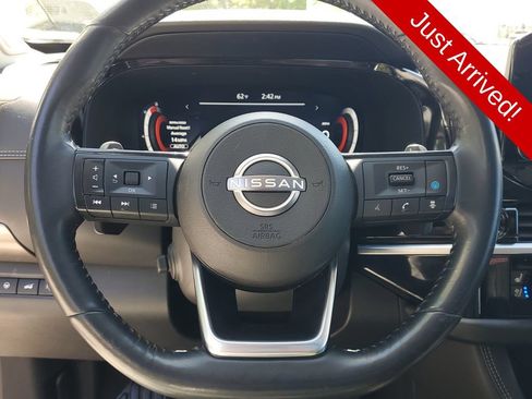 Used 2023 Nissan Pathfinder Platinum AWD/4WD image 26