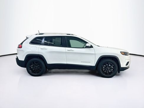 Used 2021 Jeep Cherokee Latitude AWD/4WD image 10