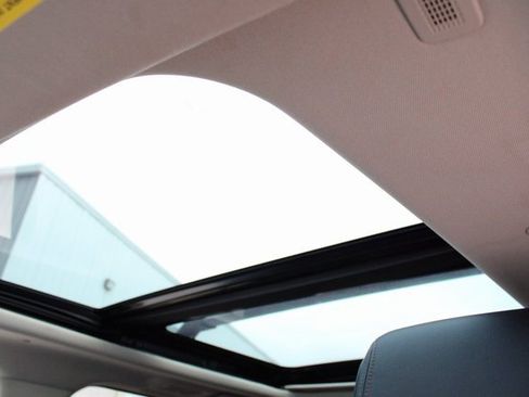 Used 2018 Ford Expedition Max Platinum image 5