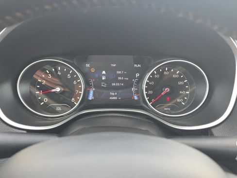 Used 2020 Jeep Compass Limited AWD/4WD image 10
