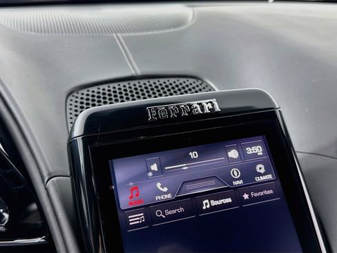 Used 2022 Ferrari Roma RWD image 37