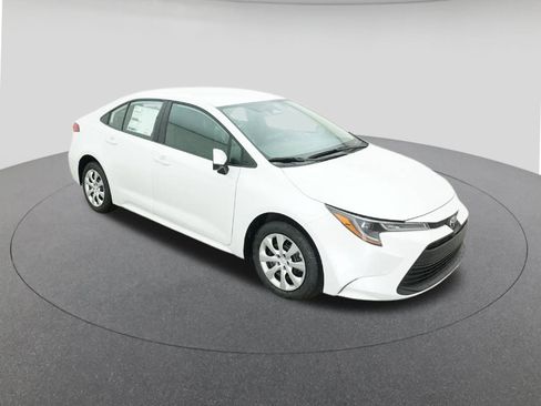 New 2026 Toyota Corolla LE image 13