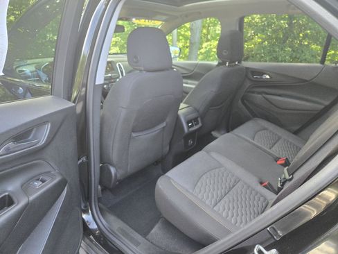 Used 2019 Chevrolet Equinox LT FWD image 26