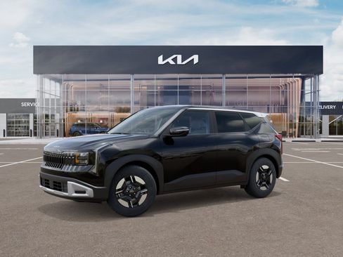 New 2027 Kia Seltos LX FWD image 3