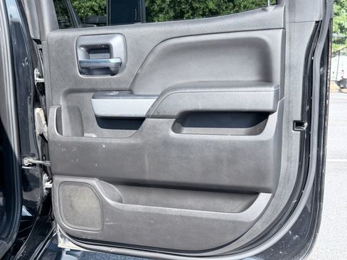 Used 2018 Chevrolet Silverado 2500 LTZ w/ Duramax Plus Package AWD/4WD image 31