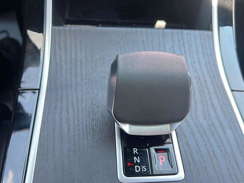 Certified 2024 Land Rover Range Rover Velar Dynamic HSE AWD/4WD image 15